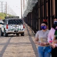 EU impone sanciones a red de traficantes de personas ubicada en Mexicali, BC