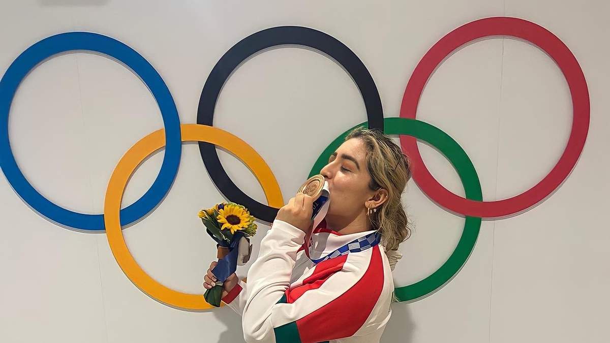 La medallista olímpica Aremi Fuentes