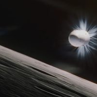Se estrelló en el Océano una cápsula espacial con restos de 166 personas y marihuana