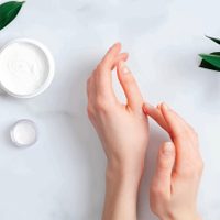 Nail Art: en pocos pasos, aprendé a hacer este increíble dibujo en tus uñas como toda una manicurista