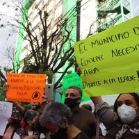 Habitantes de Ecatepec protestan por reducción del caudal de agua durante la pandemia