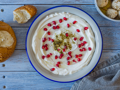 La receta más fácil de queso untable casero: solo 3 ingredientes y listo para tus desayunos o meriendas