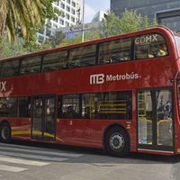 Gobierno espera respuesta del INAH para retirar publicidad de la L7-Metrobús: Sheinbaum