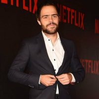 "Se nos cumplió la fantasía": ¡Peter Lanzani aterriza en Netflix con otros bombones!