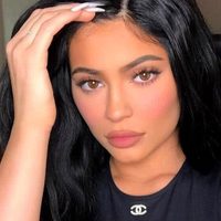 ¡Se deshilachó! Kylie Jenner y un diminuto outfit que dejó a todos sin palabras. ¡Dios mío!