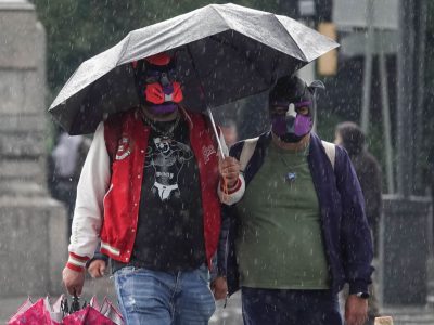 Precaución: lluvias muy fuertes e intensas azotarán el miércoles a la mitad del país