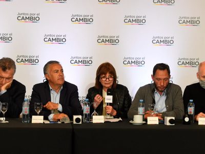 "Qué barata le sale la libertad a los corruptos”: Juntos por el Cambio y el enojo contra la justicia