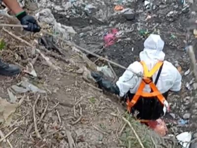 Colectiva feminista encuentra cuerpo en canal de aguas negras de Nextlalpan