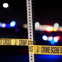 Al menos cinco muertos y 18 heridos por un tiroteo en un club LGBTQ de Colorado