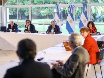 Alberto Fernández amplió su comité asesor: quiénes son los nuevos expertos