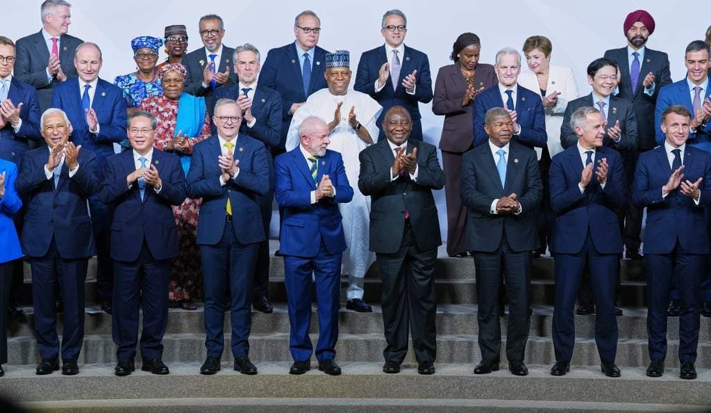 Jefes de Estado se reúnen para una foto grupal durante la cumbre del G20 en Johannesburgo, Sudáfrica, el sábado 22 de noviembre de 2025