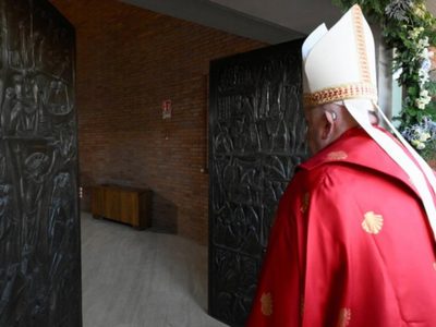 El Papa advierte de una "catástrofe educativa mundial": "Unos 250 millones de niños carecen de instrucción"