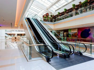 Los shoppings piden habilitar la modalidad de "take away" para paliar la crisis