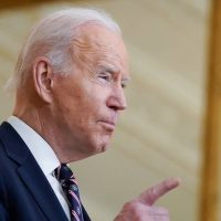 Biden pide que Putin sea enjuiciado por crímenes de guerra ante violencia en la ciudad de Bucha