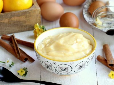 Crema pastelera: la receta fácil con un truco para que salga más cremosa