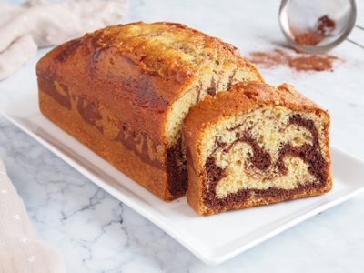 Bizcochuelo marmolado: ganale a la inflación con esta receta barata y fácil de hacer para la hora de los mates