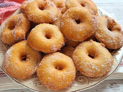 Buñuelos de banana: súper rápidos de hacer para los chicos y para acompañar con el mate