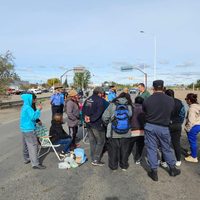 IPVU se comprometió a revisar la tenencia de los terrenos en Ruca Antu y los vecinos levantaron el corte de calle