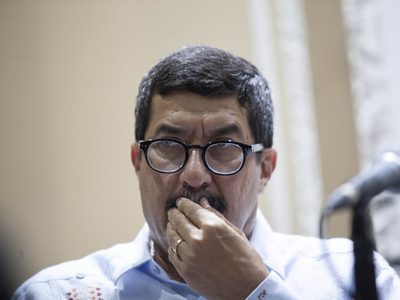 Javier Corral, bajo indagatoria por probable enriquecimiento ilícito y defraudación fiscal