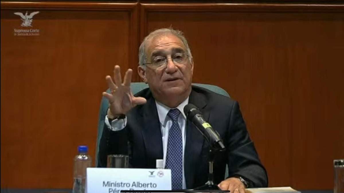 El ministro Pérez Dayán en la presentación del libro “La Defensa y Remediación de los Derechos Sociales”