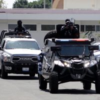 Enfrentamiento entre policías y civiles armados en Celaya deja cinco muertos (Video)