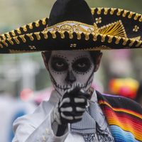 Eventos masivos vuelven a la CDMX; Sheinbaum anuncia regreso del desfile de Día de Muertos