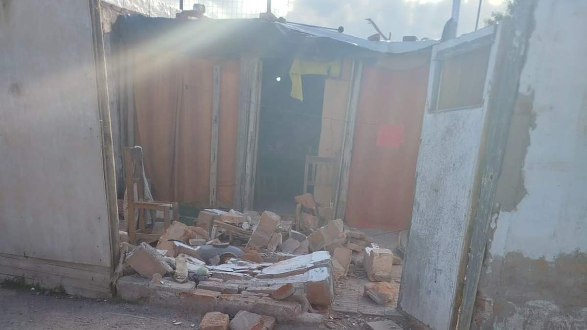 Una niña de tres murió luego de que un motociclista chocara con una pared