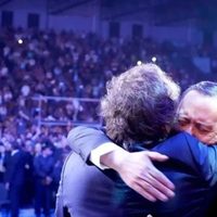 El pastor amigo de Milei y el "milagro" de los 100 mil pesos que se convirtieron en dólares