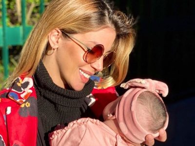 Martina de domingo: Virginia Gallardo y su beba son inseparables y comparten este nuevo ritual