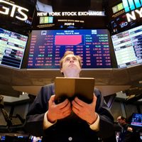 Nueva caída de los bonos y acciones, tras el repunte de ayer