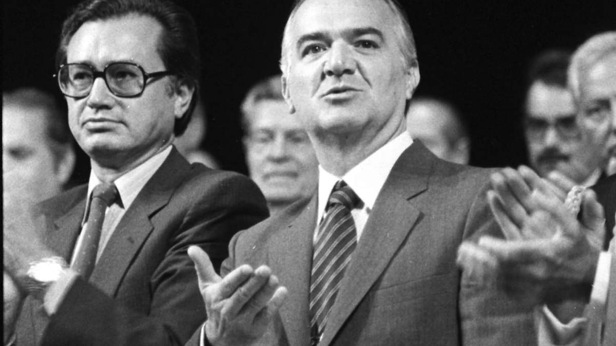 Bartlett y De la Madrid. En busca de móviles de "ataques"
