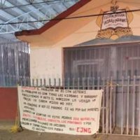 Aparecen narcomantas del Cártel Jalisco Nueva Generación en Aguililla, Michoacán