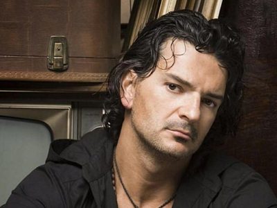 El ostentoso e inesperado nuevo reconocimiento que recibió Ricardo Arjona por "Blanco"