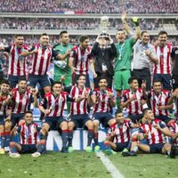 Las Chivas logran su doceavo título con final polémico; Gignac y Aquino, en rebeldía