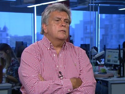 ¡Polémico comentario! Luis Ventura publicó una foto y se le fueron al humo