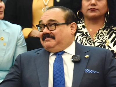 Morena excluye a Ramírez Marín de la contienda en Yucatán y el PRI se burla