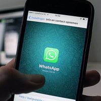 WhatsApp ya permite a usuarios de iOS asociar un correo electrónico como método alternativo de