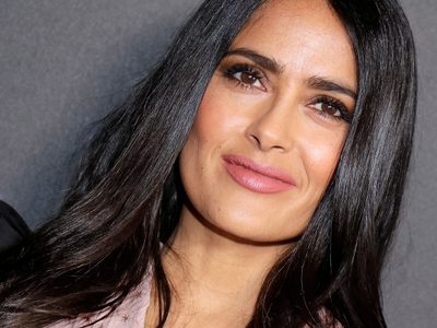 ¡No se puede tener menos empatía! Salma Hayek fue duramente criticada por sus palabras: "Aléjate de