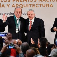Carlos Slim: el contratista favorito de la 4T