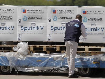 Atención bonaerenses: todo lo que hay que saber para registrarse como voluntario de la Sputnik V