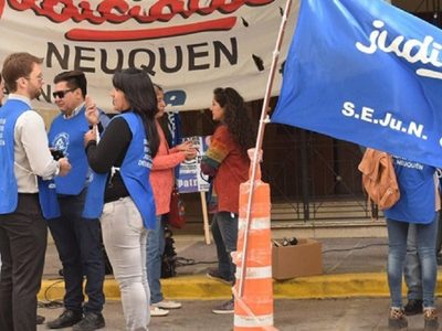 Empleados judiciales profundizan la protesta ante el anuncio de descuentos en sueldos
