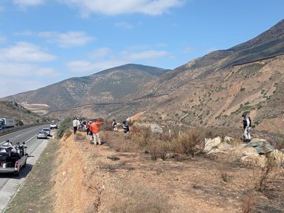 Localizan cuatro cadáveres en carretera Tijuana-Tecate; podrían ser migrantes ejecutados