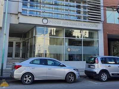 Condenan a un oftalmólogo y una clínica por mala praxis tras una cirugía por cataratas