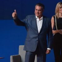 Debate del domingo 20 'nos va a potenciar”, dice 'El Bronco” en acto con candidatos independientes