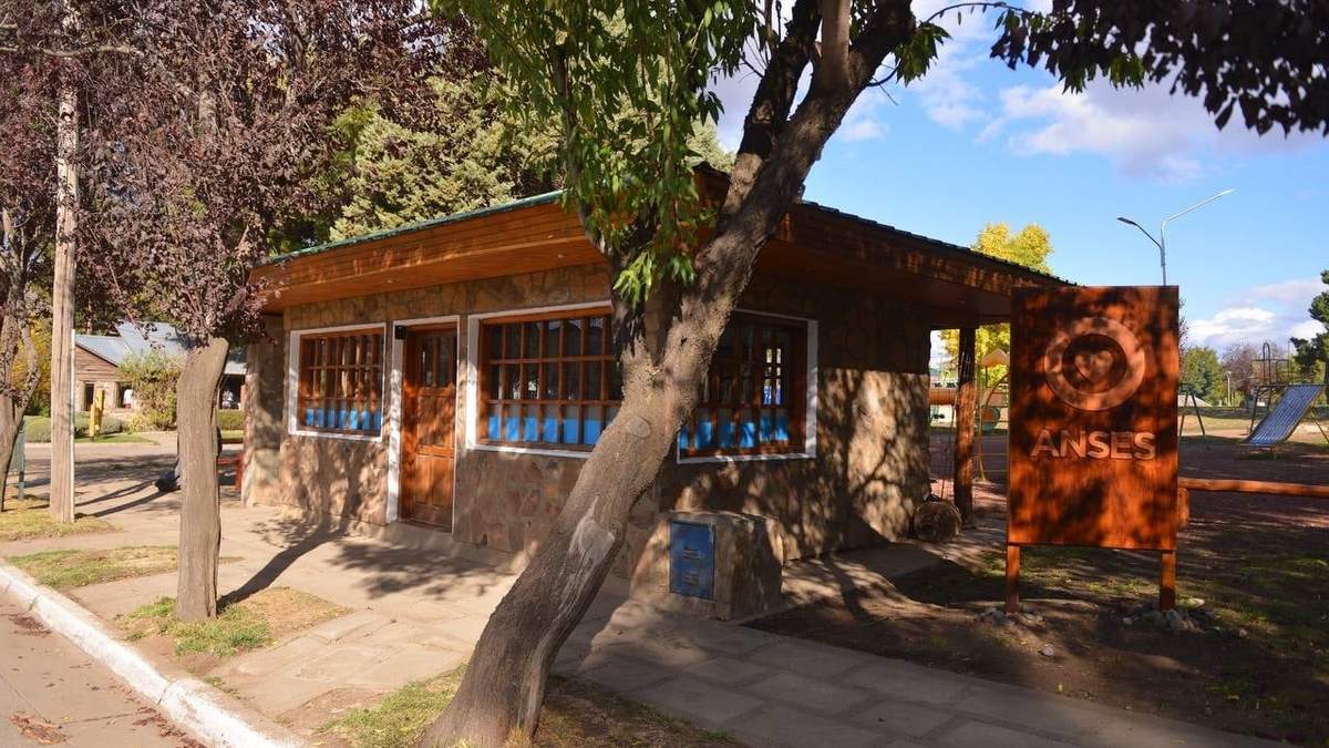 Nueva oficina de ANSES en la ciudad de Aluminé. Fuente: (Twitter)