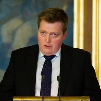 También el primer ministro de Islandia recurre a negocios offshore