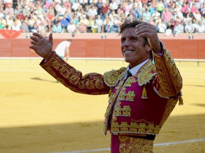 Bici y playita: así son los días de Manuel Díaz "El Cordobés" de cara al verano 2020