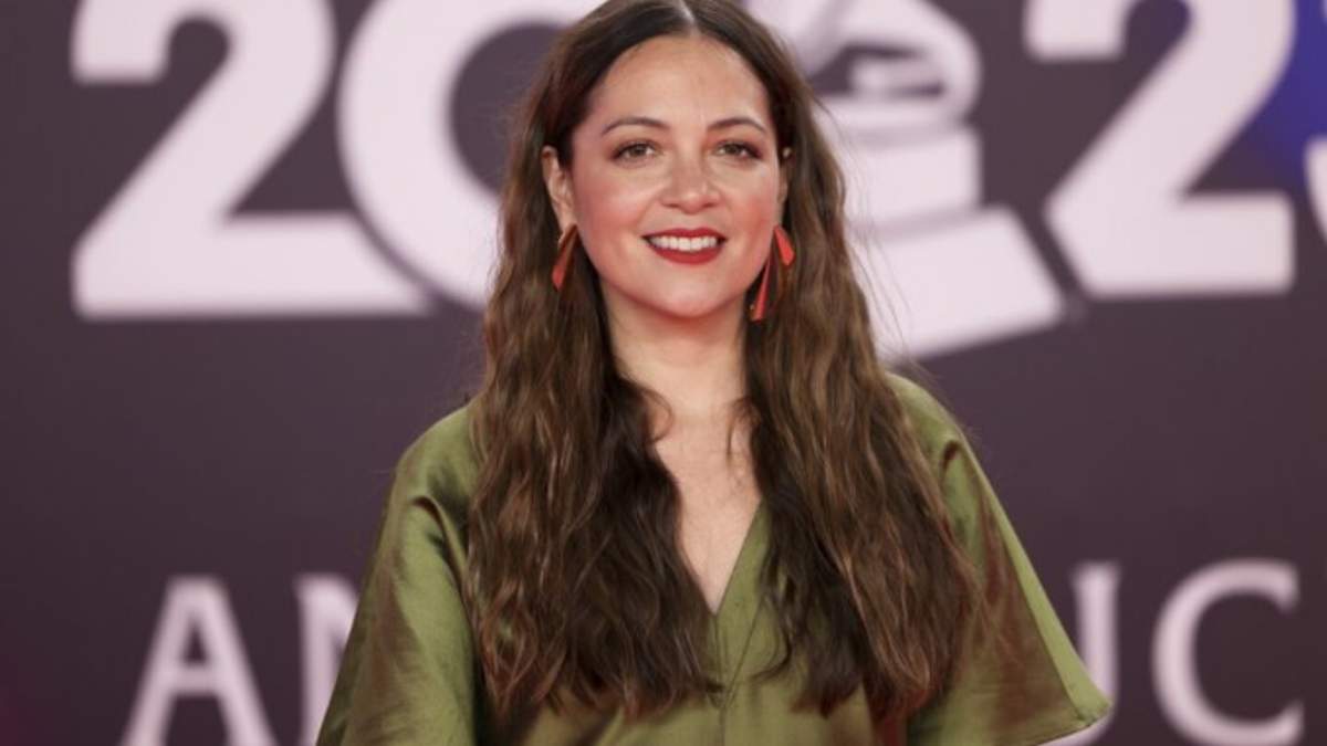 Natalia Lafourcade en la 24a entrega anual del Latin Grammy en Sevilla, España