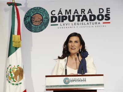 "No puedo compartir un discurso que divida a los mexicanos": Kenia López Rabadán objeta a Sheinbaum