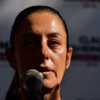 Sheinbaum ofrece a empresarios del Centro Histórico un 'cambio sustantivo” en la policía